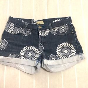 Roxy shorts